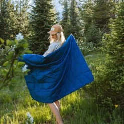 Rumpl Nanoloft Flame Blanket|-|Couverture Nanoloft Flame -Rumpl RPL NPFR T 7E 7ELifestyle 20Deepwater