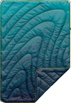 Rumpl Original Puffy Printed Blanket - Kids|-|Couverture Originale à Imprimé Puffy - Enfant -Rumpl RPL TPPB JR 7ECascade 20Fade 20Teal