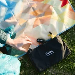 Rumpl Everywhere Mat - Geo -Rumpl rumpl everywhere mat one size everywhere mat geo tnsm geo o 29463897243720