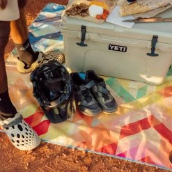 Rumpl Everywhere Mat - Geo -Rumpl rumpl everywhere mat one size everywhere mat geo tnsm geo o 30040005869640