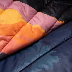 Rumpl Original Puffy Blanket -Rumpl rumpl original puffy blanket 1 13