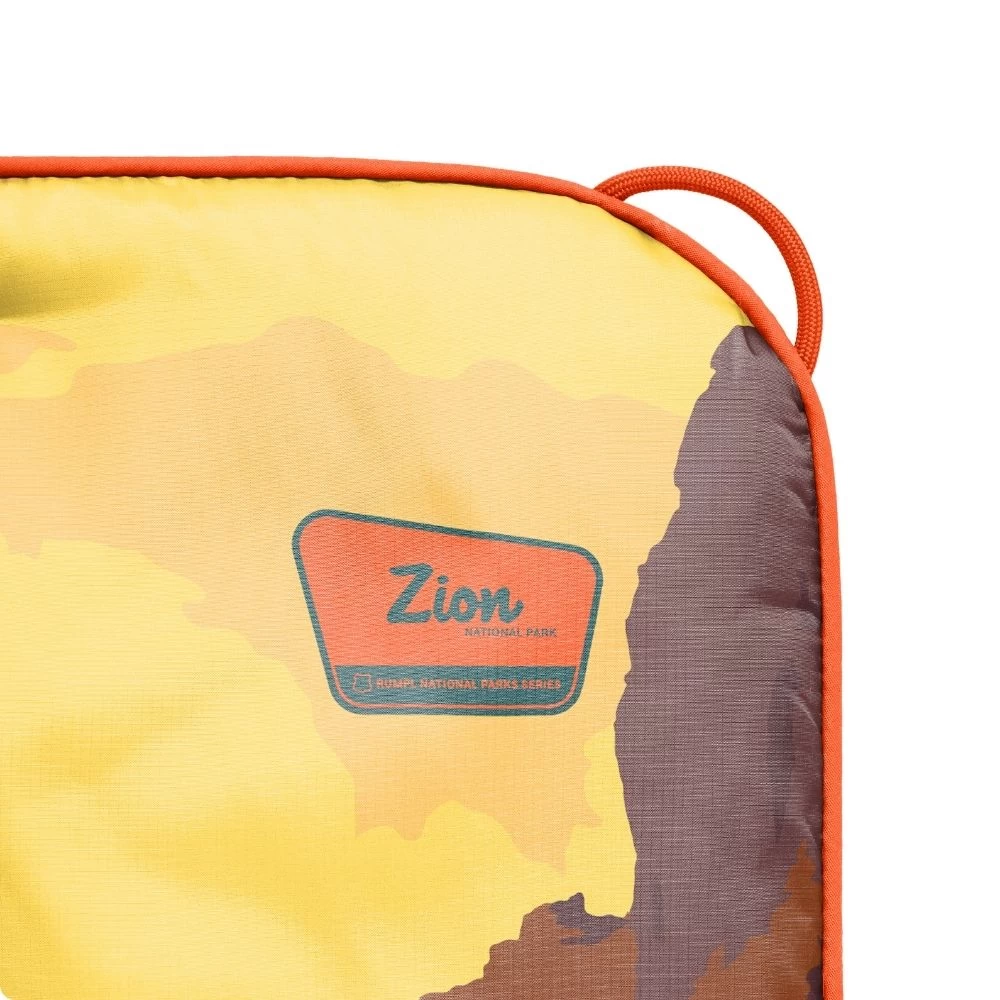 Rumpl Original Puffy Blanket - Zion National Park 10 Rumpl Original Puffy Blanket - Zion National Park - Image 8