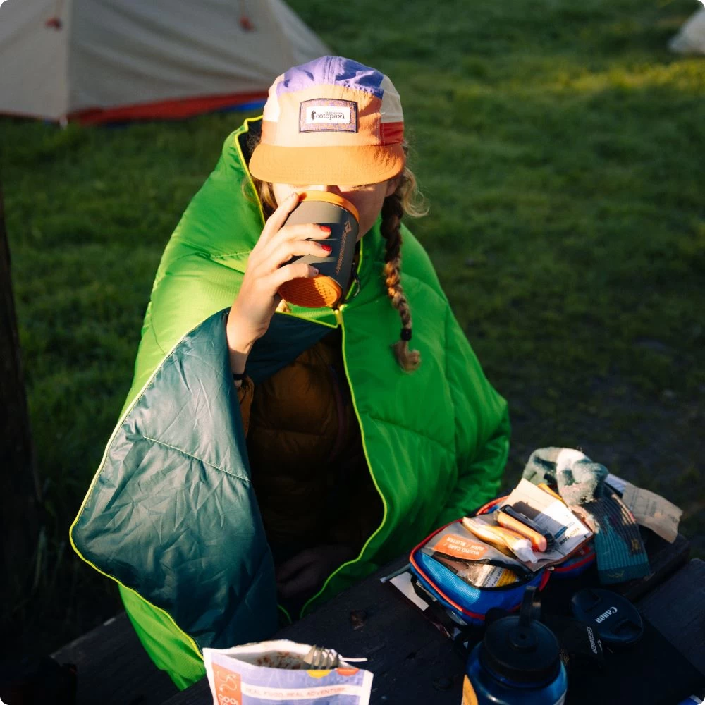 Rumpl Backcountry Puffy Blanket - Sea Moss 14 Rumpl Backcountry Puffy Blanket - Sea Moss - Image 12