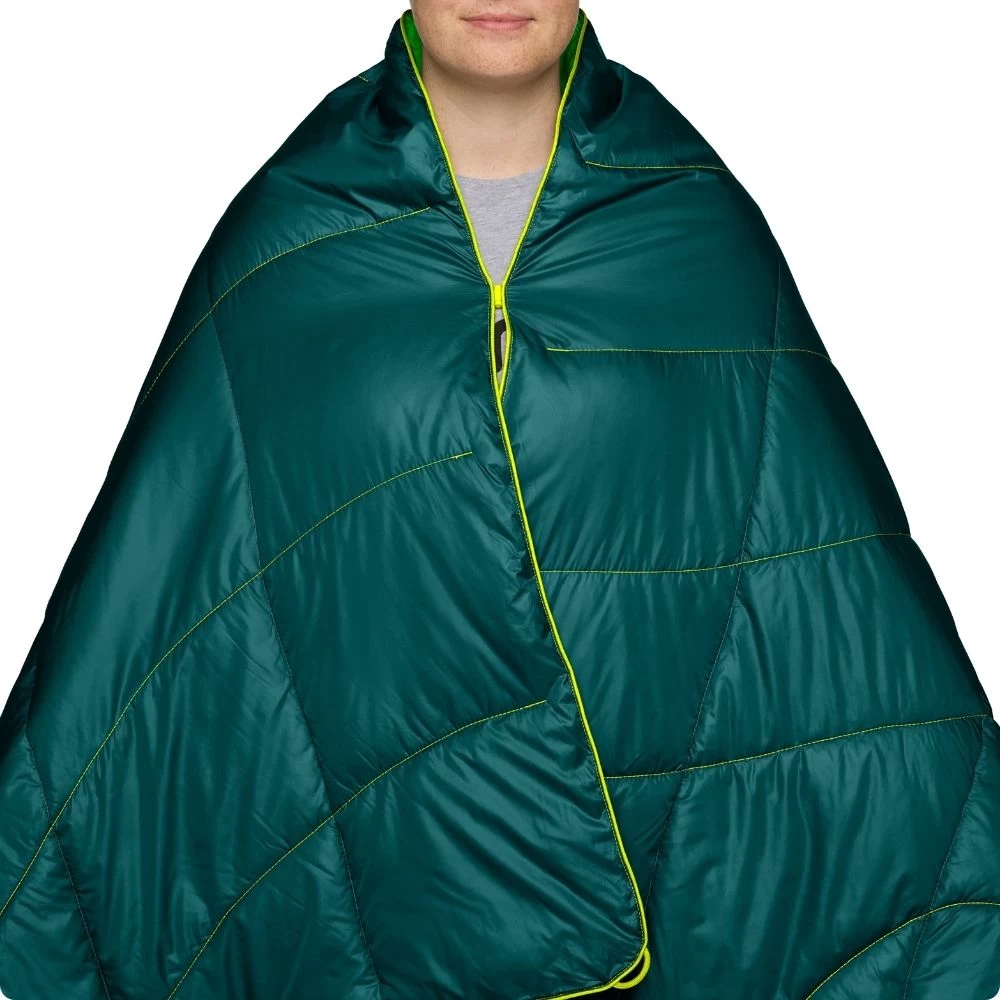 Rumpl Backcountry Puffy Blanket - Sea Moss 5 Rumpl Backcountry Puffy Blanket - Sea Moss - Image 3